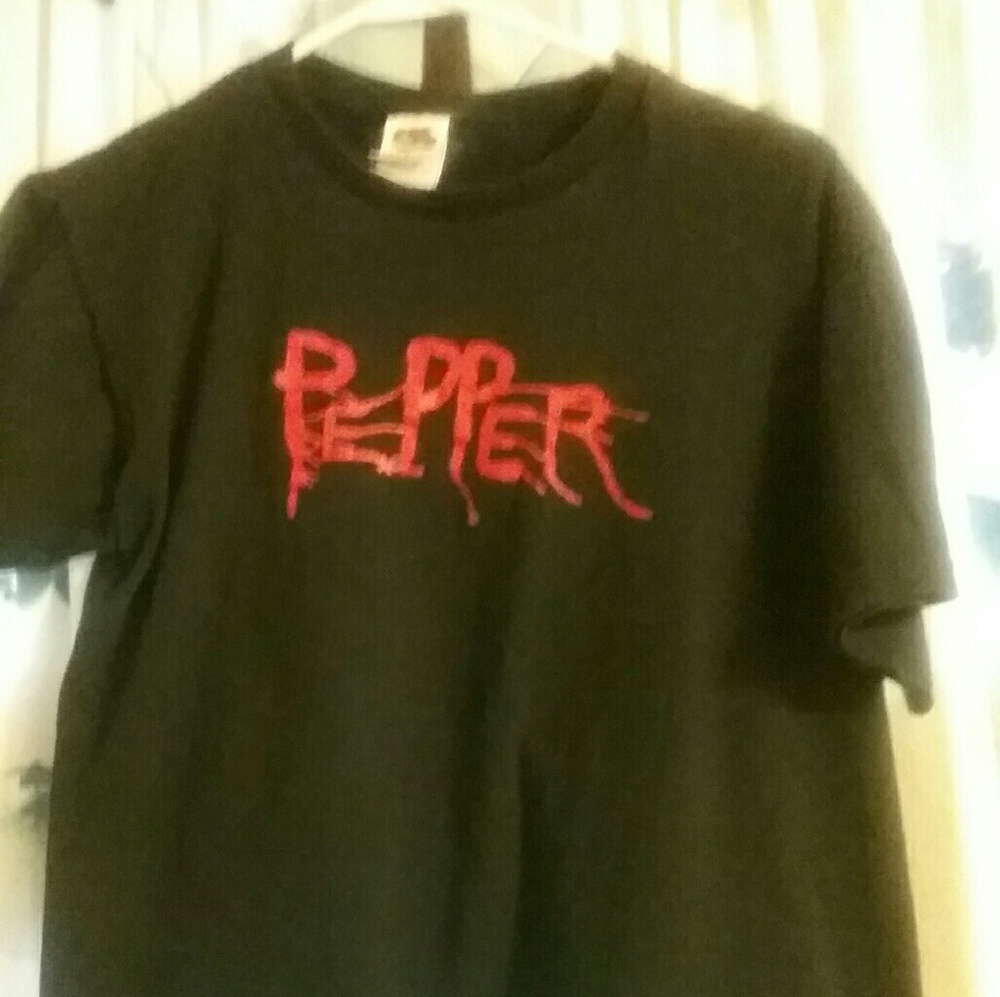 🎶💀Womens Pepper shirt🎶💀